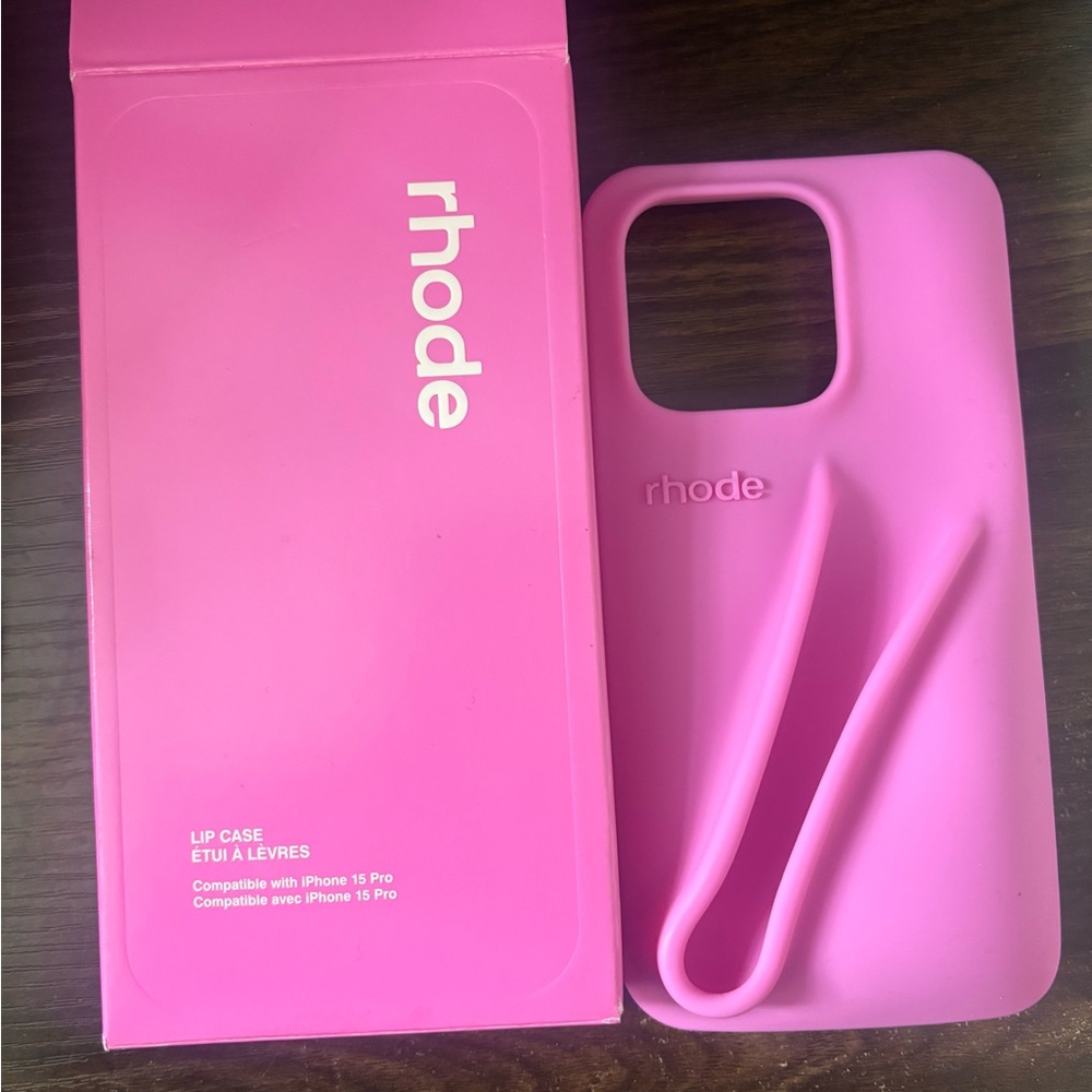 Rhode Pink Lip Case for iPhone 15 Pro